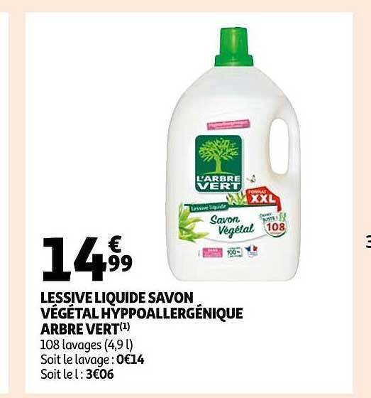 Promo Lessive liquide savon végétal hypoallergénique arbre vert chez Auchan