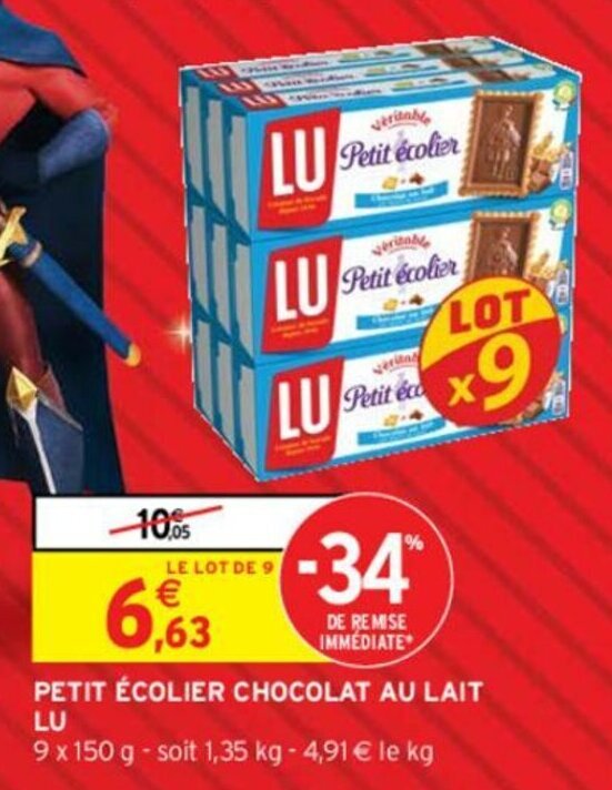 Promo Petit écolier chocolat au lait lu chez Intermarché