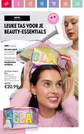 Oriflame folder Pagina 12