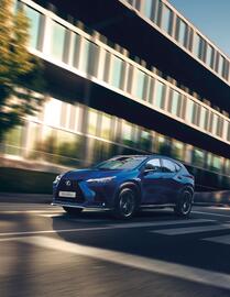 Folheto Lexus | NX Página 9