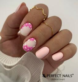 Perfect Nails akciós újság Oldal 1