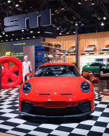 Porsche catalogue Page 1