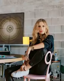 Porsche catalogue Page 4