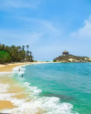 Catálogo Iumira Travel (válido hasta 30-05)