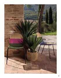 Maisons du Monde folder Pagina 103
