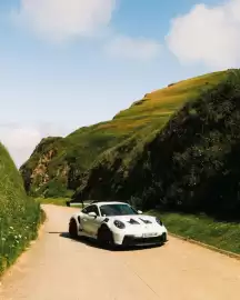 Porsche catalogue Page 2