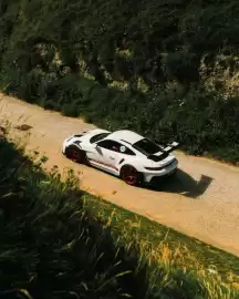 Porsche catalogue Page 5