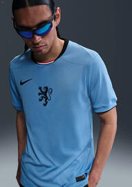 Nike catalogue Page 7