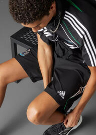 Folleto Adidas Página 2