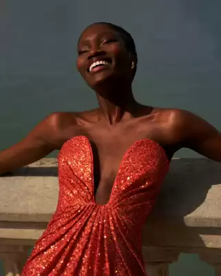 Catálogo BCBGMAXAZRIA (válido hasta 22-06)