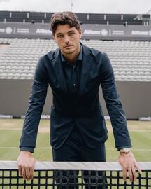 Hugo Boss gazetka Strona 4
