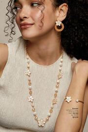 Avon Weekly Ad Page 174