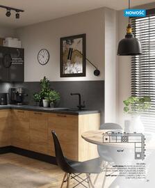 Black Red White gazetka Strona 21