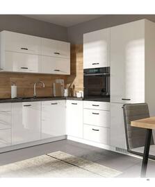 Black Red White gazetka Strona 43