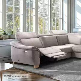 Black Red White gazetka Strona 32