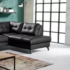 Black Red White gazetka Strona 63