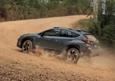 Subaru catalogue Page 16