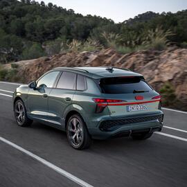 Сatalog Audi Q8 e-tron Pagină 1