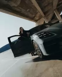 Porsche catalogue Page 1