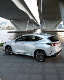 Lexus catalogue week 27 Page 1