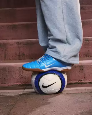 Folleto Foot Locker (válido hasta el 31-08)