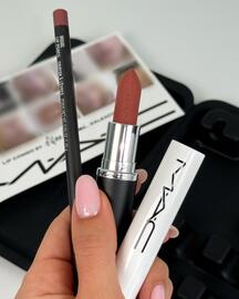 Catálogo MAC Cosmetics Página 2