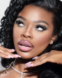 Catálogo MAC Cosmetics Página 3