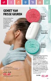 Oriflame folder Pagina 143