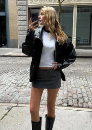 Folheto Bershka Página 3