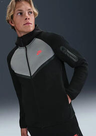 Nike catalogue Page 4