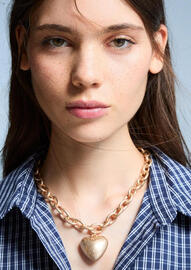 Volantino Bershka Pagina 7