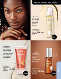 Justine catalogue Page 42