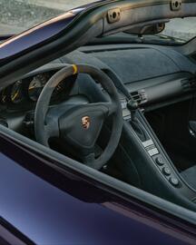 Porsche catalogue Page 2