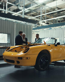 Porsche catalogue Page 3
