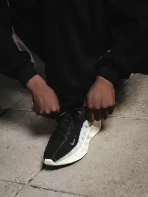 Folleto Foot Locker (válido hasta el 11-10)