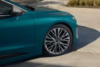 Audi Prospekt Seite 43