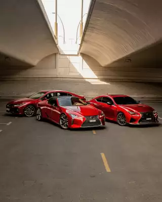 Lexus catalogue (valid until 20-08)