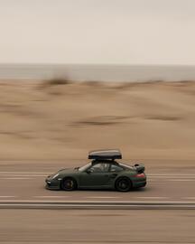 Porsche catalogue week 33 Page 4
