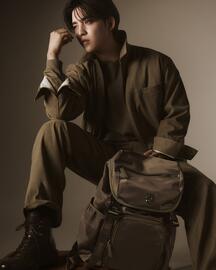 Catalogue Hugo Boss page 2