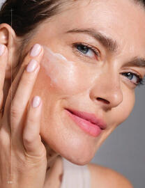 Folheto Avon Página 136