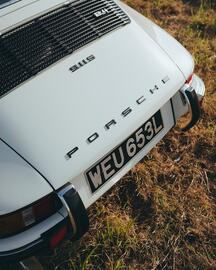 Porsche catalogue Page 5