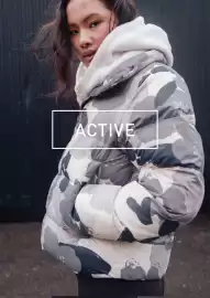 Helly Hansen flyer Page 203