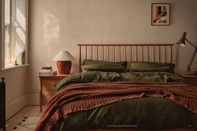 Ercol leaflet Page 40