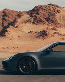 Porsche catalogue week 38 Page 2