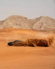 Porsche catalogue Page 3