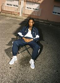 Foot Locker gazetka Strona 9