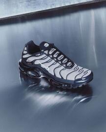 Foot Locker gazetka Strona 2