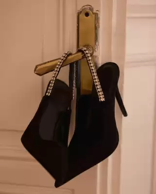 Catálogo BCBGMAXAZRIA (válido hasta 31-10)