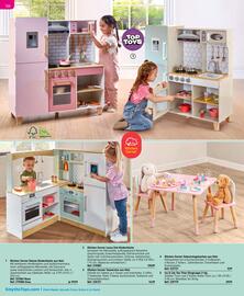 Smyths Toys Prospekt Seite 124
