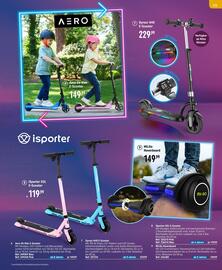 Smyths Toys Prospekt Seite 319